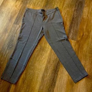 Willi Smith Black and white Knit Stretch Pants- side zipper.